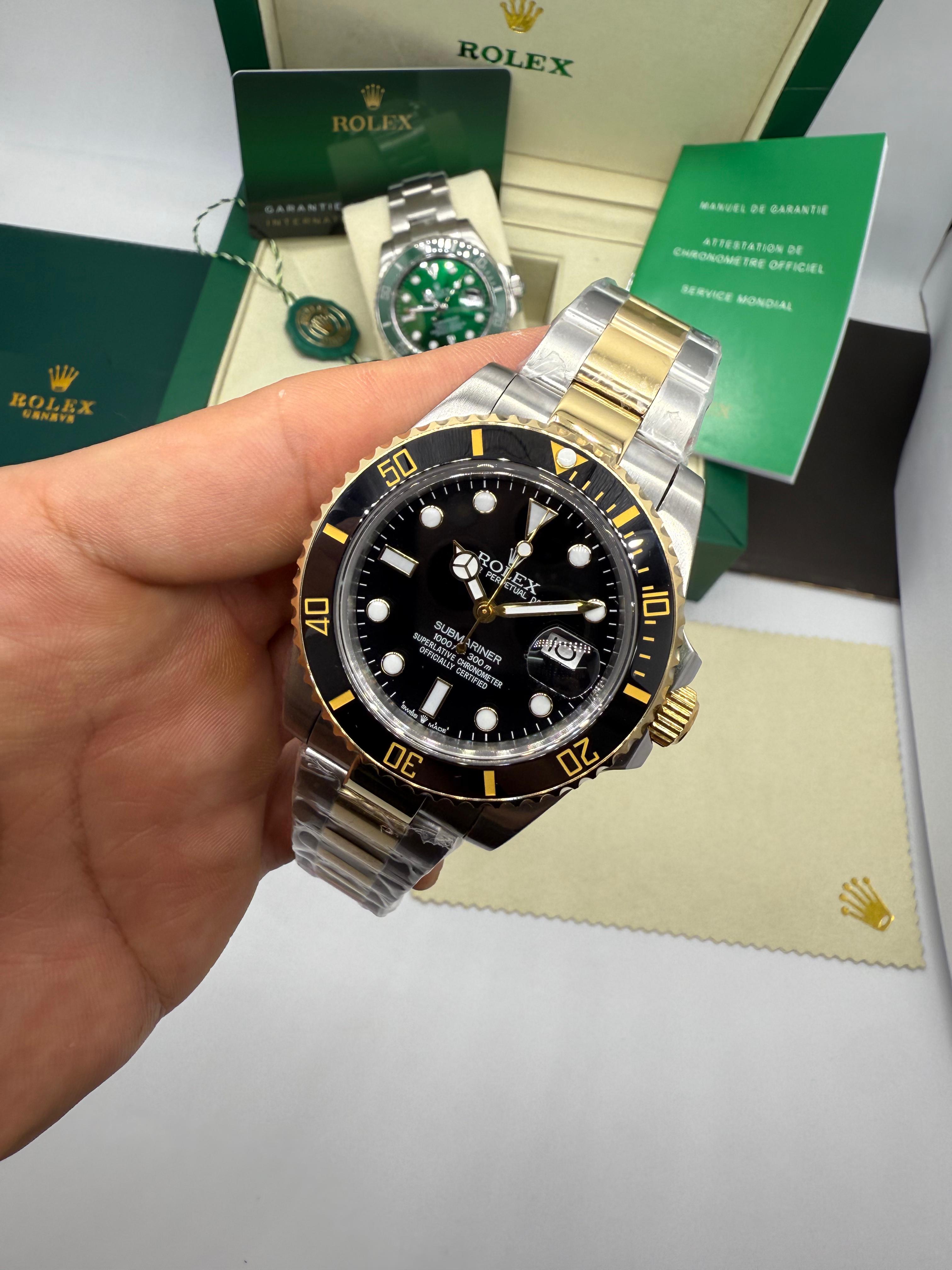 Rolex Submariner Date Rolesor — Rolex