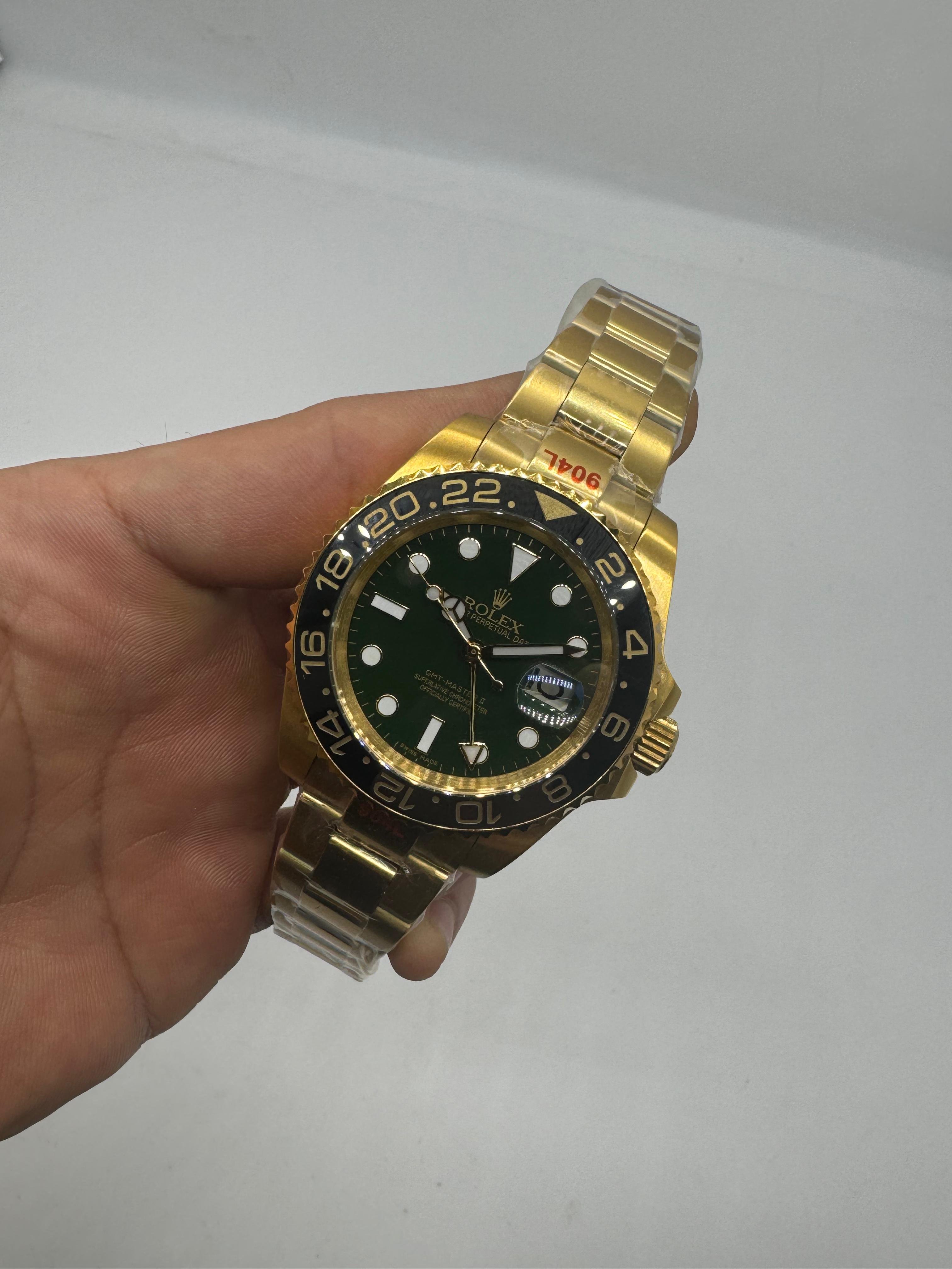 Yellow Gold GMT-Master II — Rolex