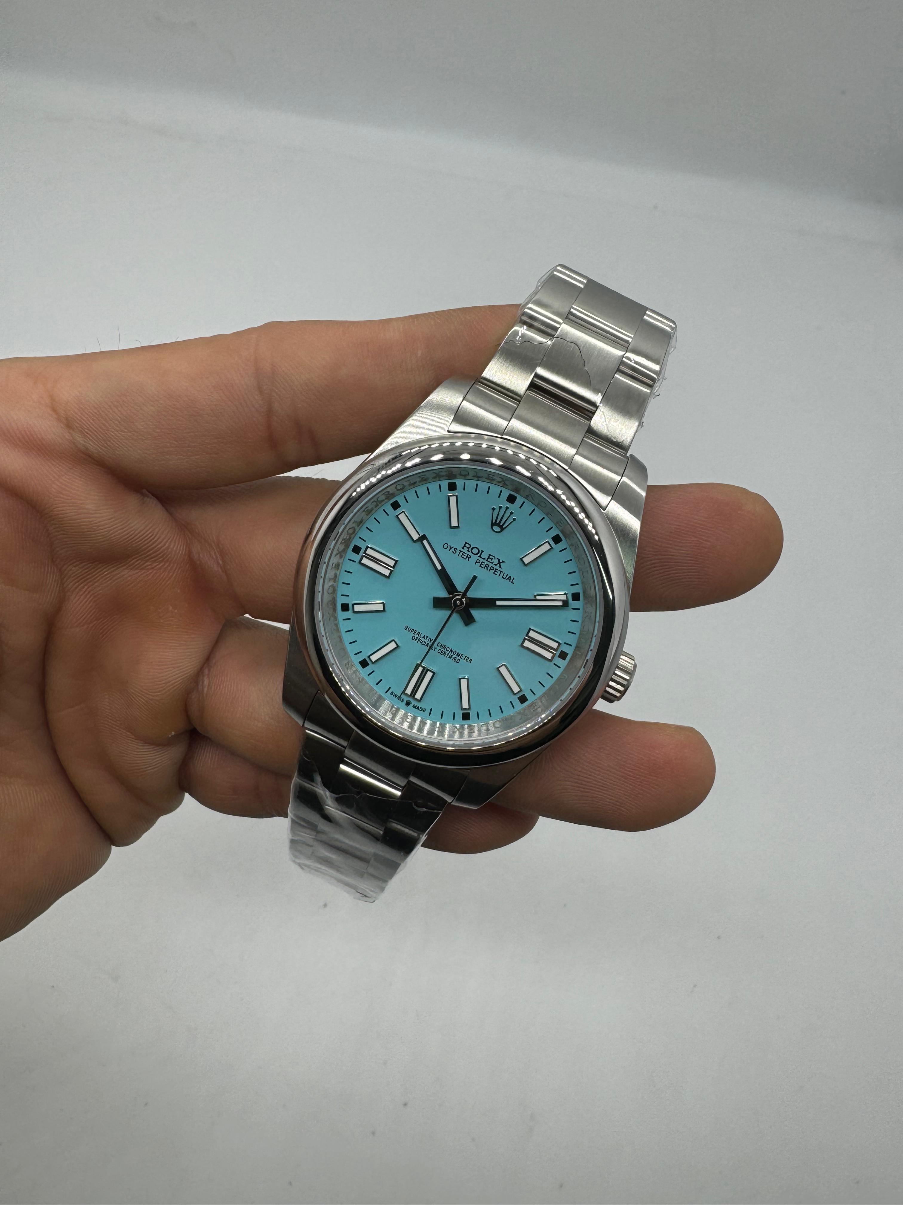 Rolex Oyster Perpetual — Rolex
