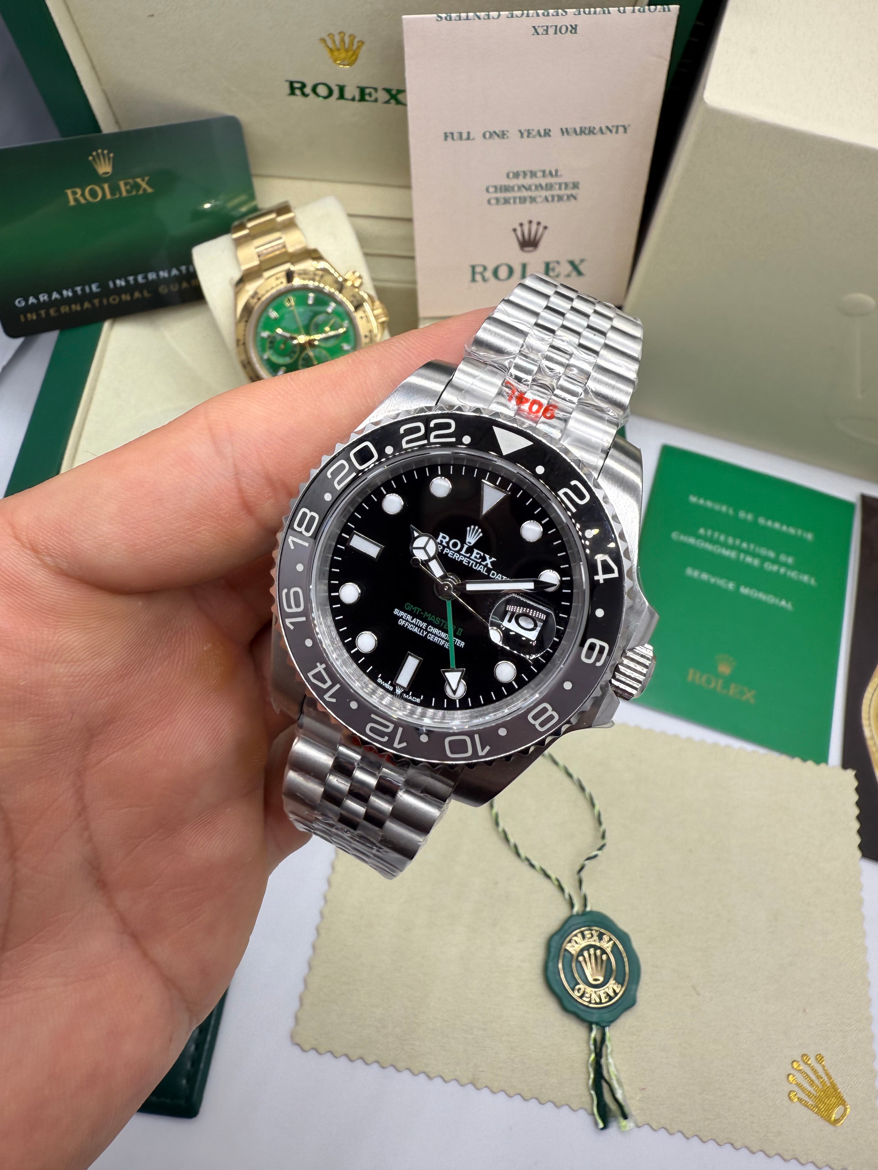 Rolex Oyster Perpetual GMT-Master II — Rolex