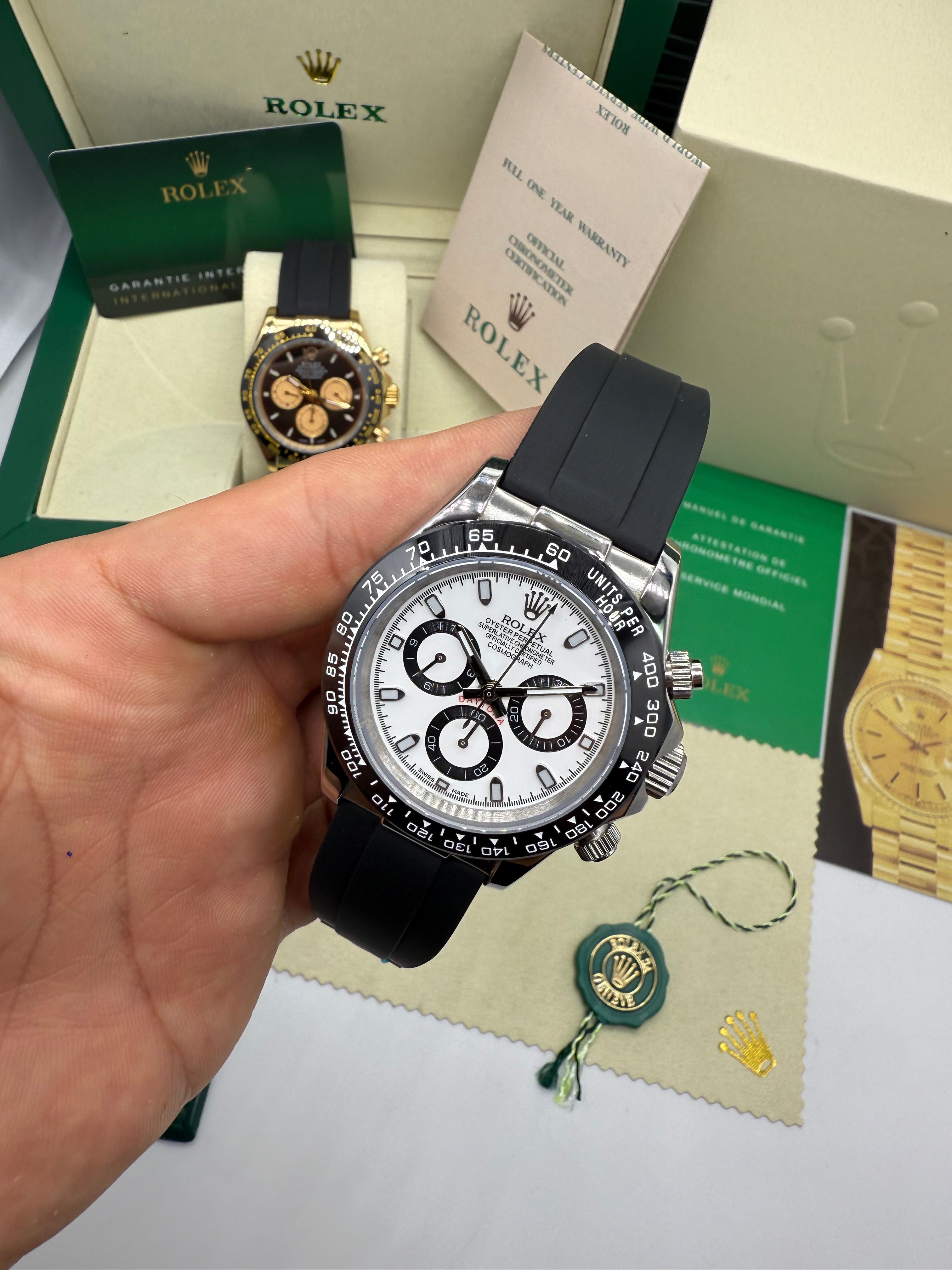 Rolex Cosmograph Daytona “Panda” Oysterflex — Rolex