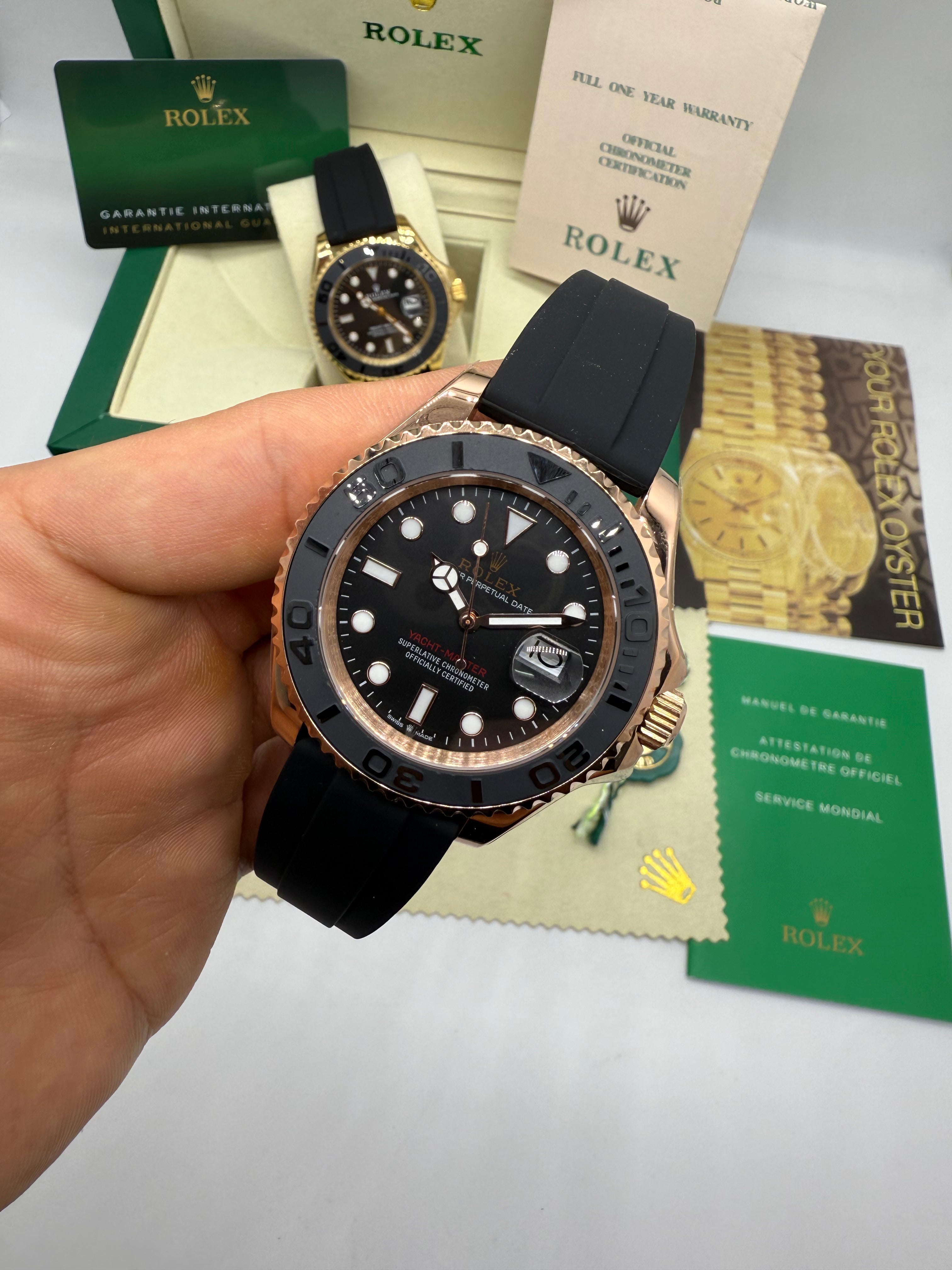 Rolex Yacht-Master 40 Everose Oysterflex — Rolex