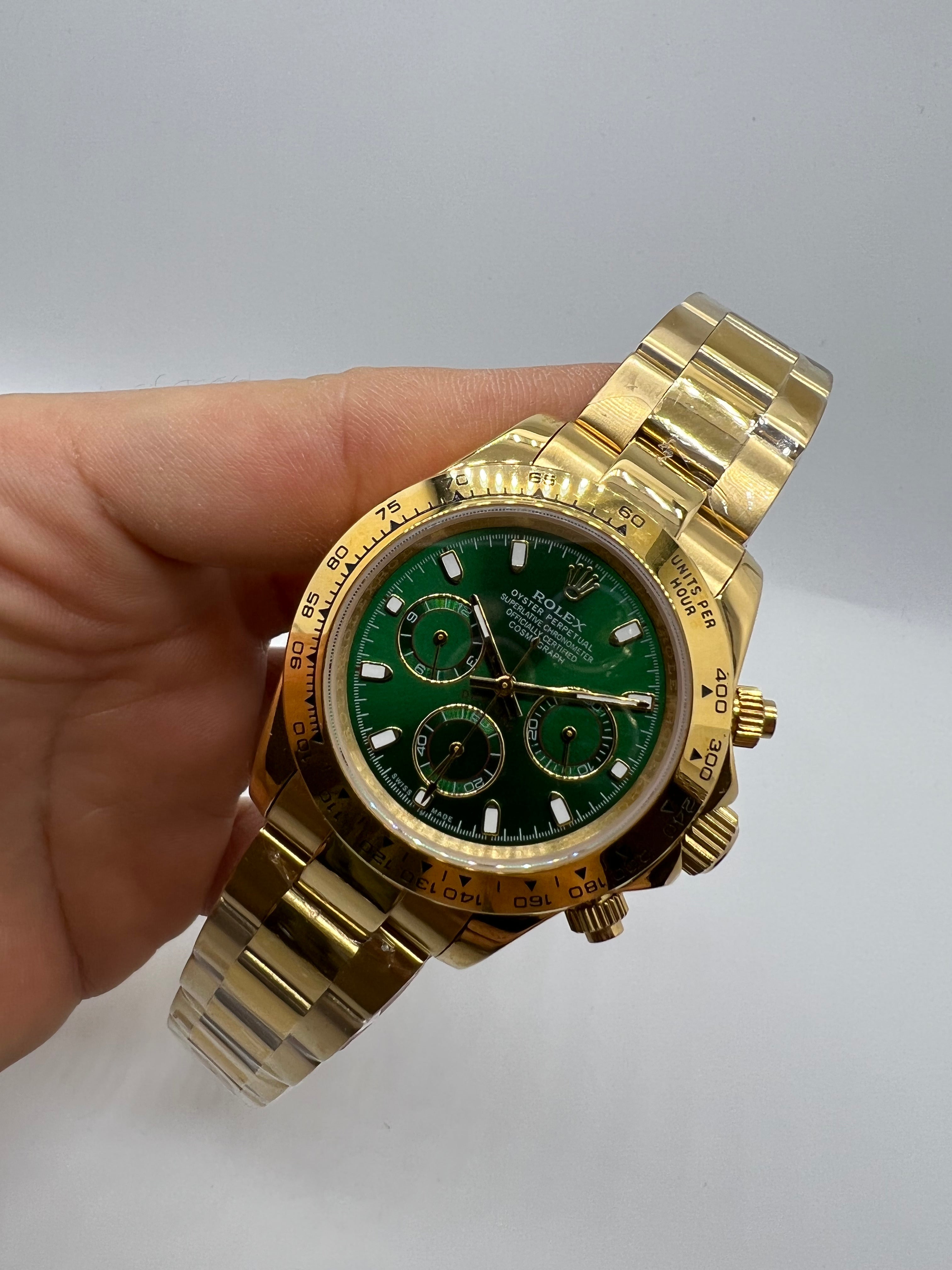 Rolex Oyster Perpetual Cosmograph Daytona Green Sphere — Rolex