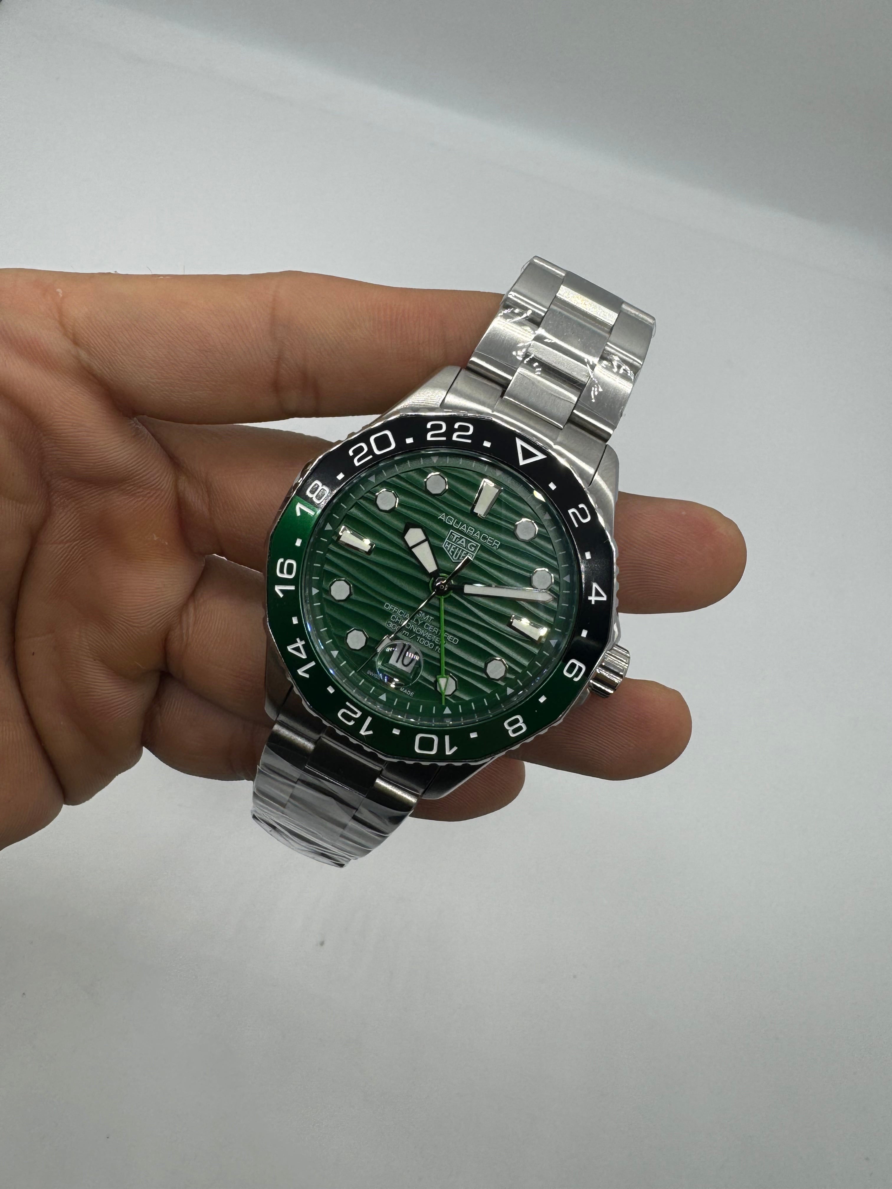 TAG Heuer Aquaracer Green GMT — Tag Heuer