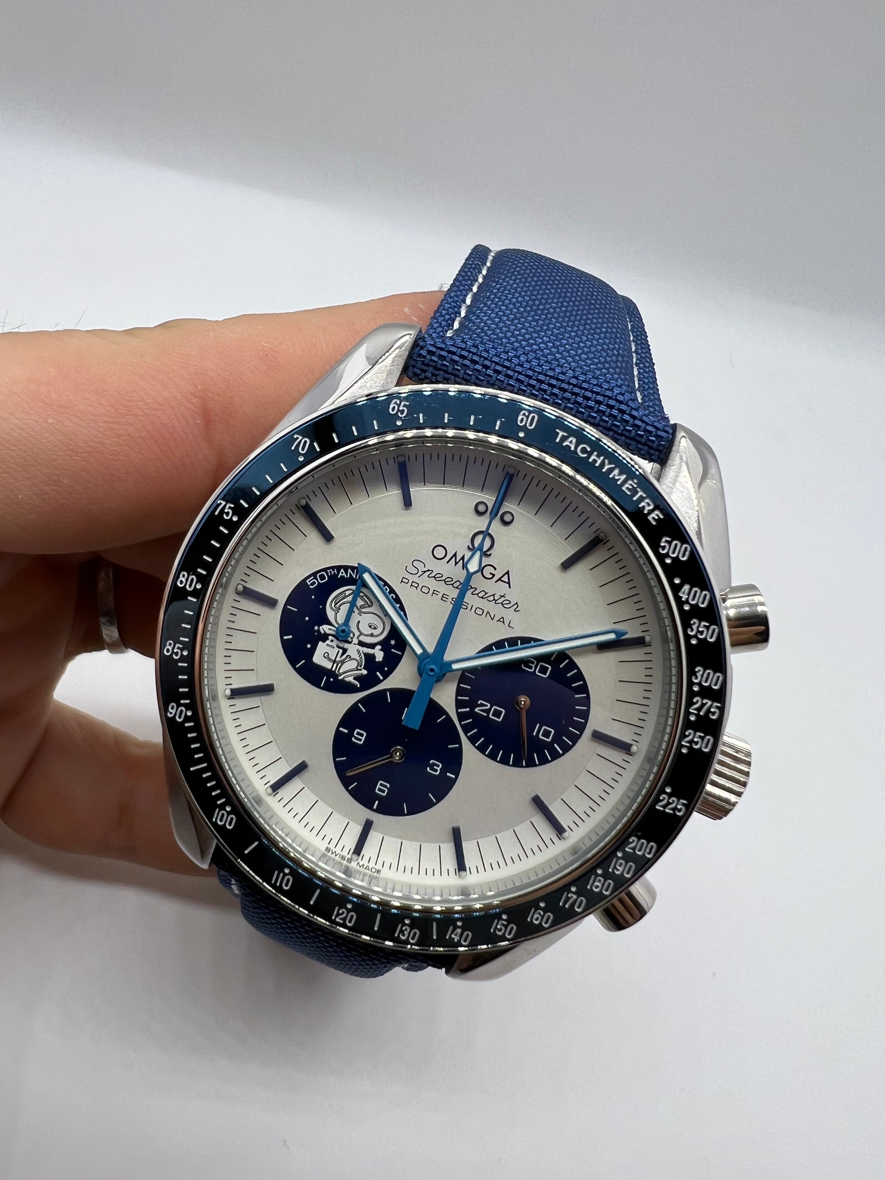 Omega Speedmaster Professional “Snoopy Award” — Omega