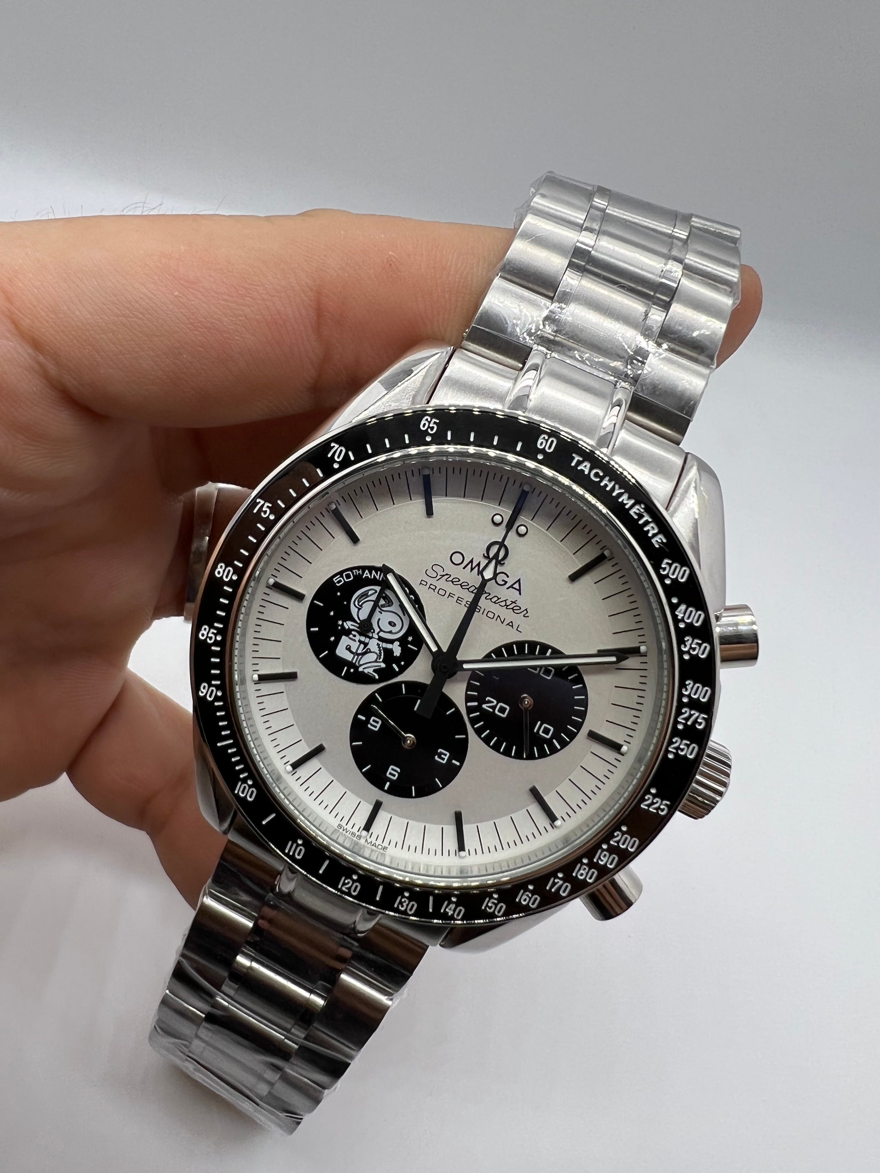 Omega Speedmaster Professional “Snoopy Award” Acero — Omega