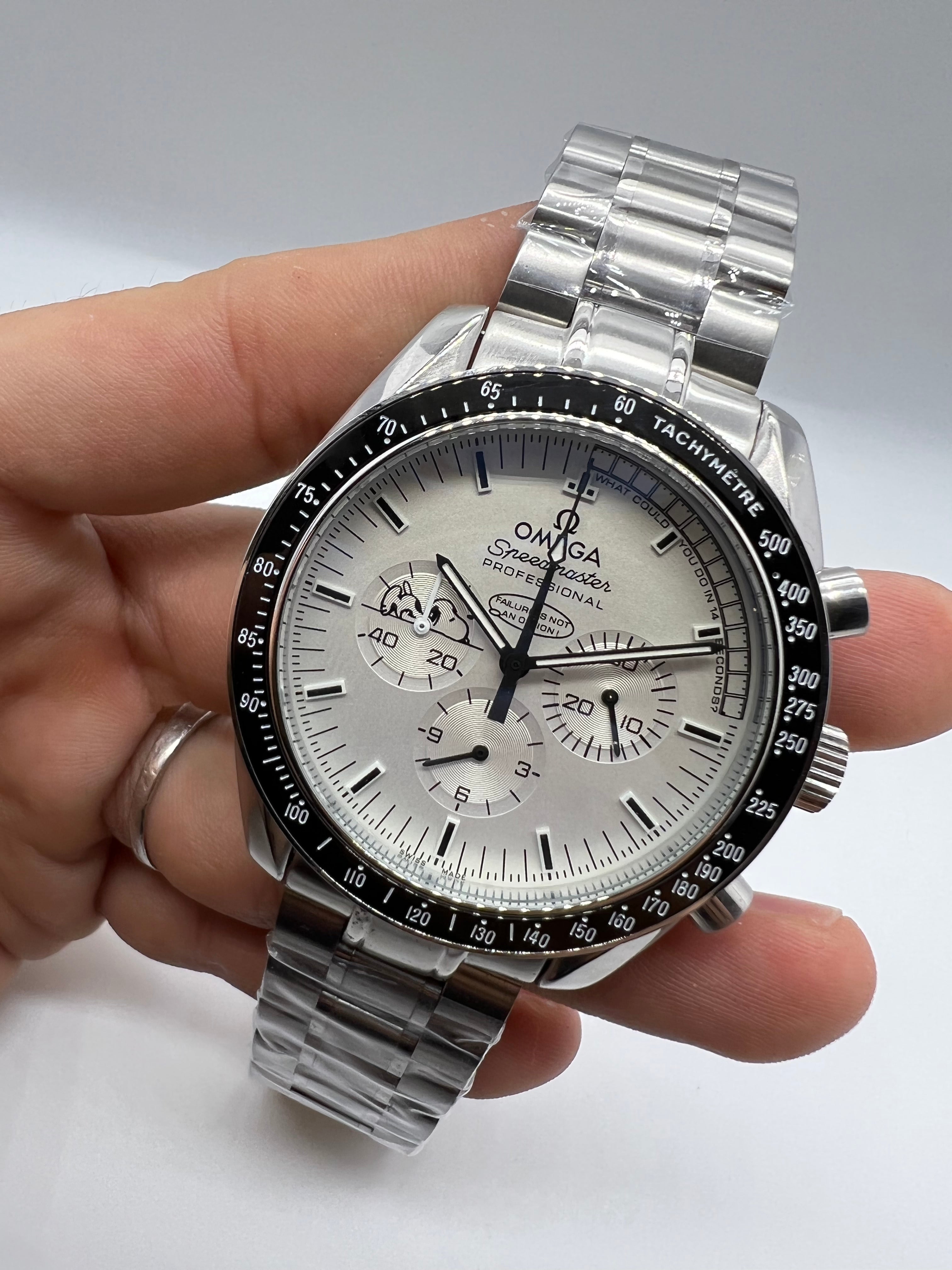 Omega Speedmaster Professional “Snoopy Award” Acero — Omega