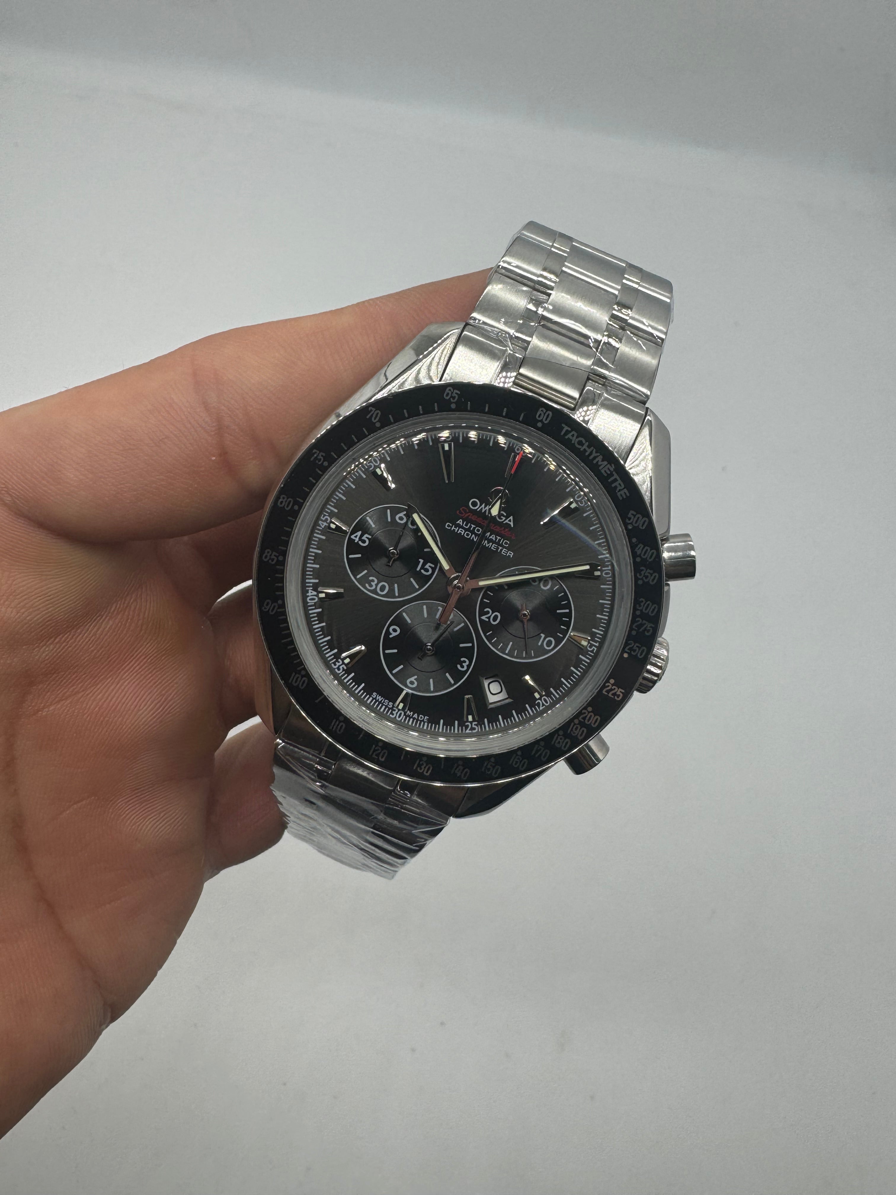 Omega Speedmaster Date Automatic — Omega