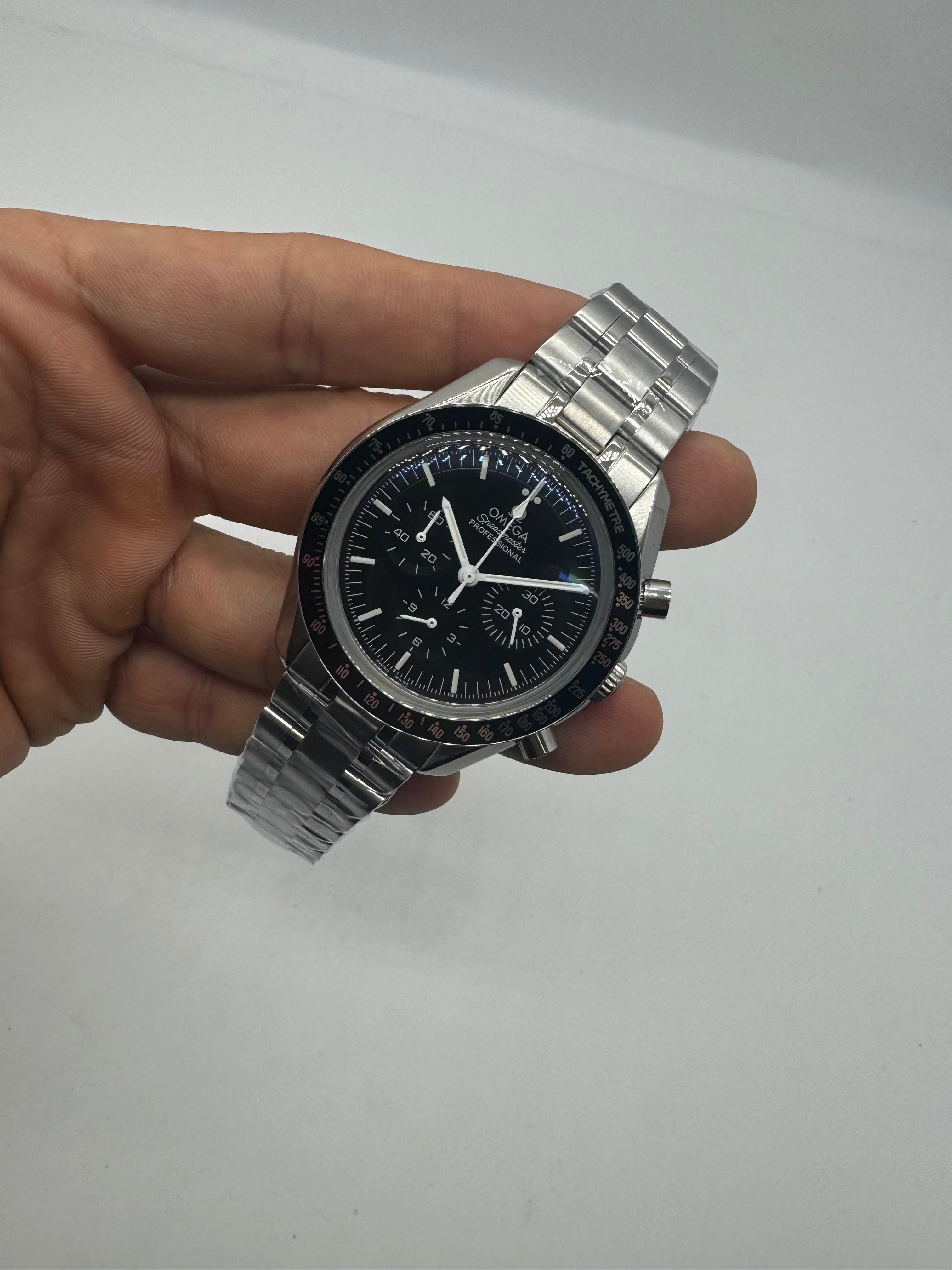 Omega Speedmaster Professional — Omega