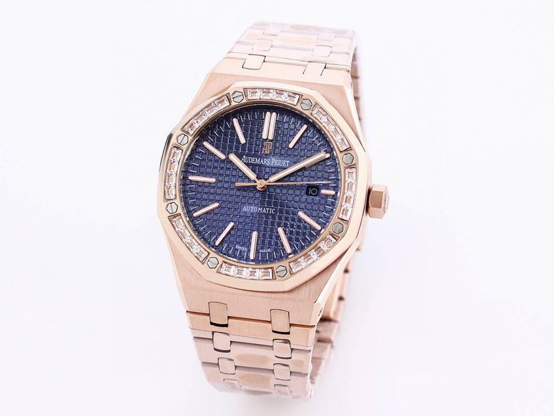 Audemars Piguet Royal Oak 41mm con bisel engastado en diamantes baguette — Audemars Piguet