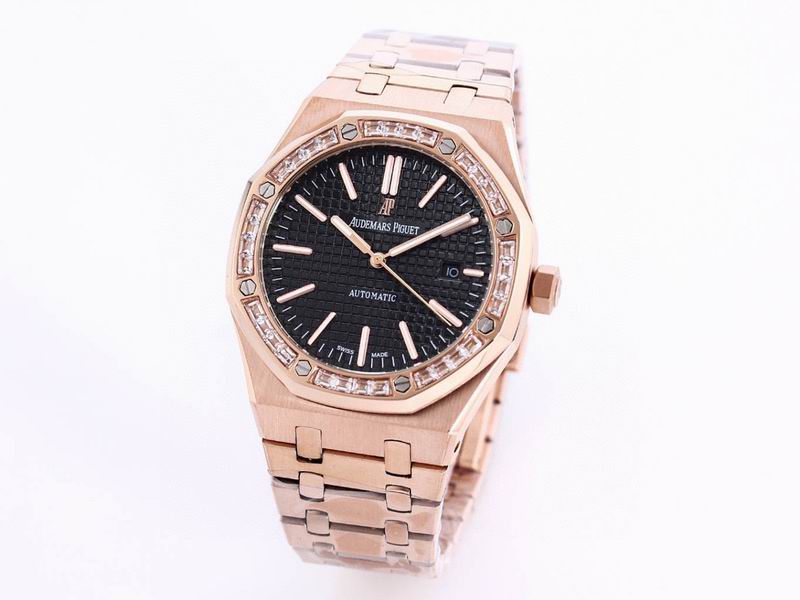 Audemars Piguet Royal Oak 41mm con bisel engastado en diamantes baguette — Audemars Piguet