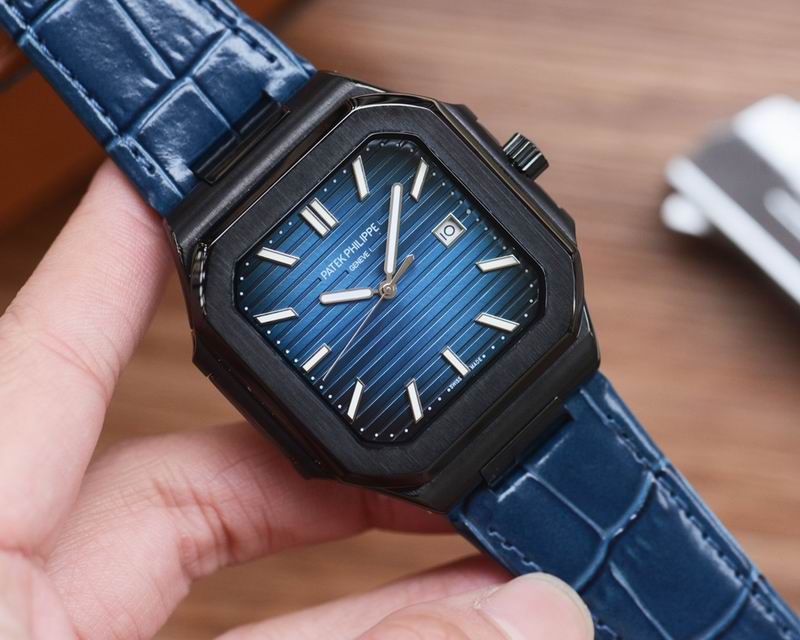 Patek Philippe Nautilus 5711/1A — Patek Philippe