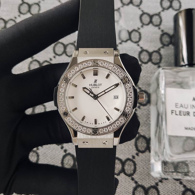 Hublot Classic Fusion Diamonds — Hublot