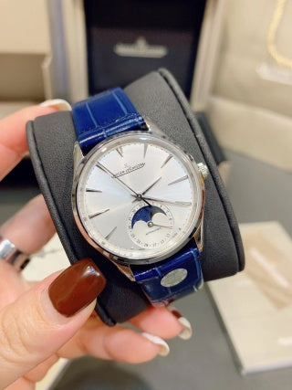 Jaeger-LeCoultre Master Ultra Thin Moon — Jaeger-LeCoultre