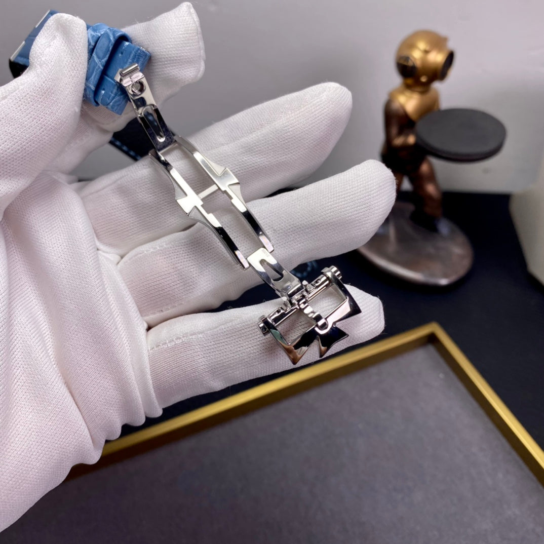 Vacheron Constantin Overseas Lady — Vacheron Constantin