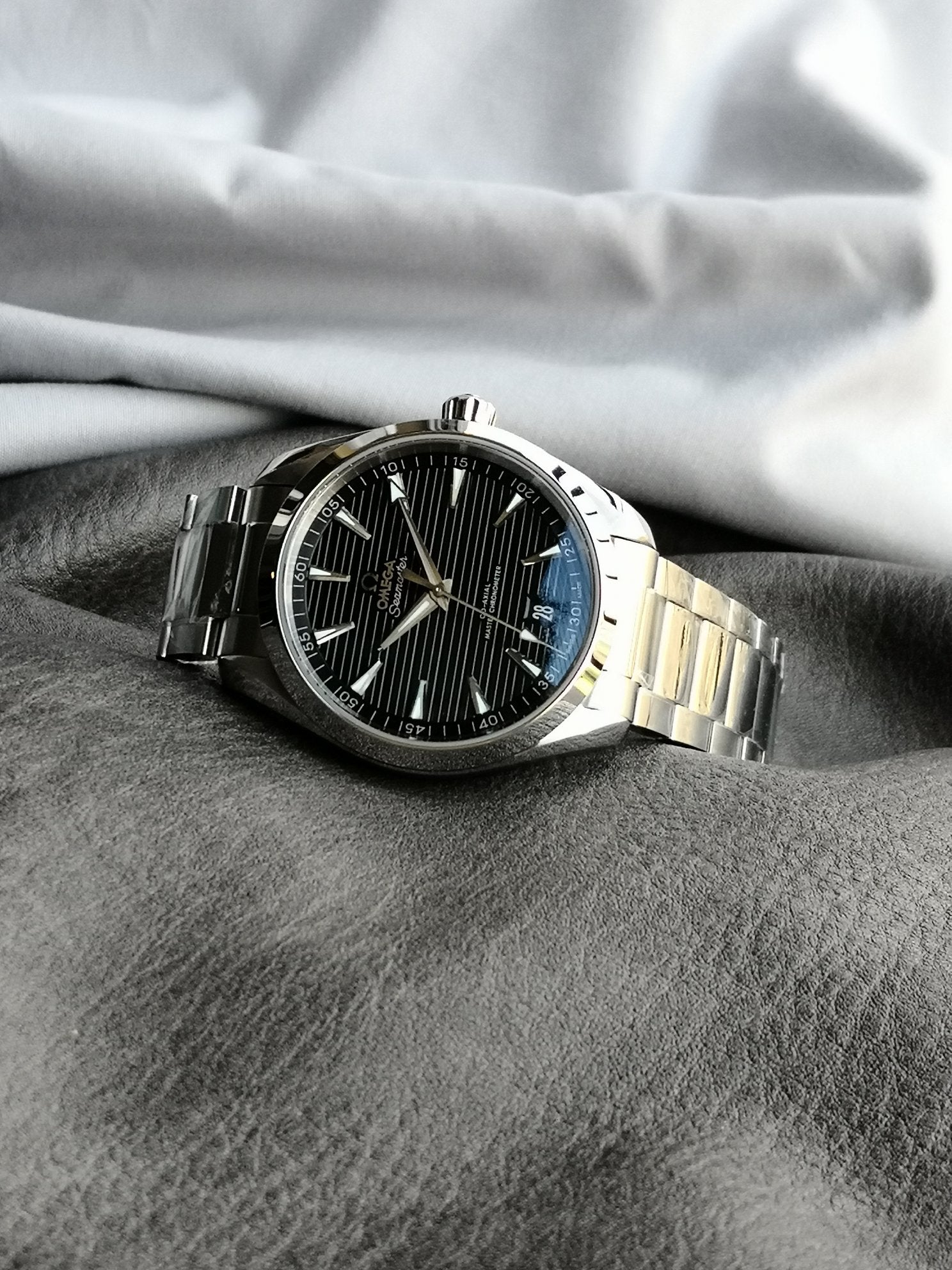 Omega Seamaster Aqua Terra Master Chronometer Ref. 220.10.41.21.01.001 — Omega
