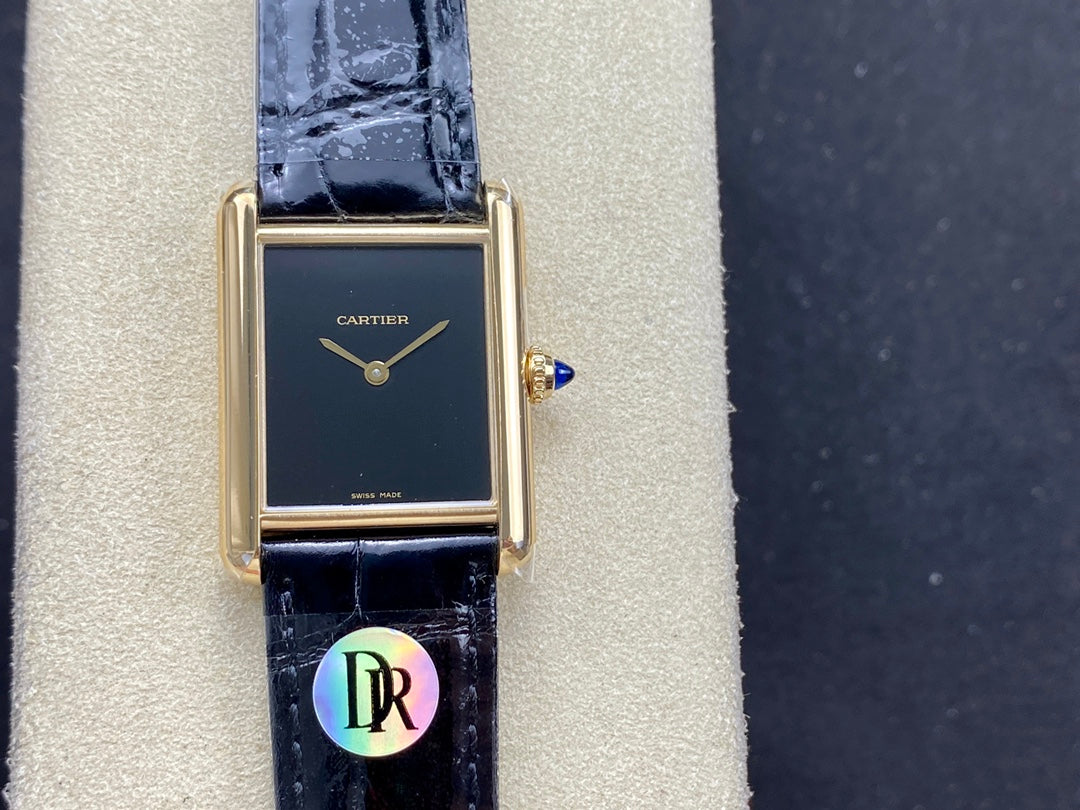 Cartier Tank Must — Cartier