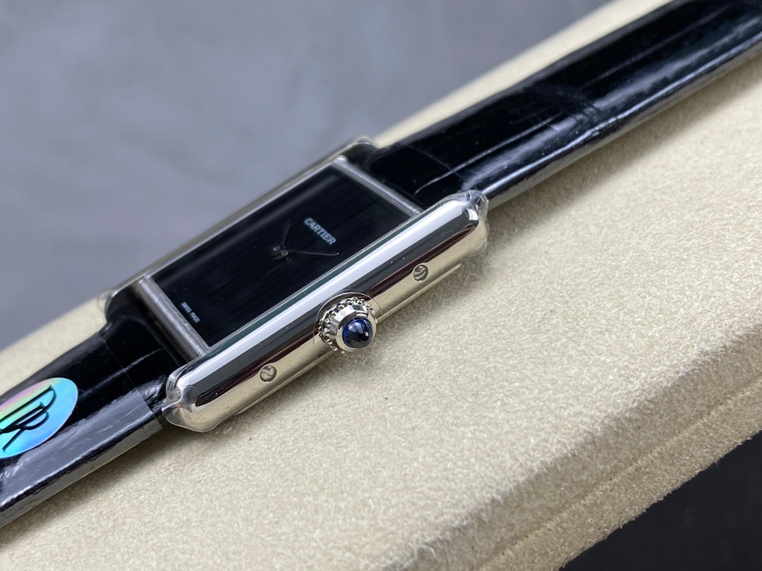 Cartier Tank Must (versión moderna en acero) — Cartier