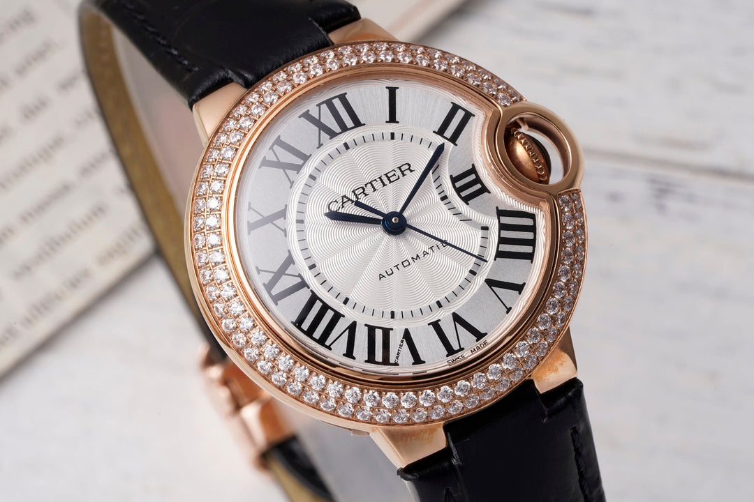 Cartier Ballon Bleu (oro rosa con doble fila de diamantes) — Cartier
