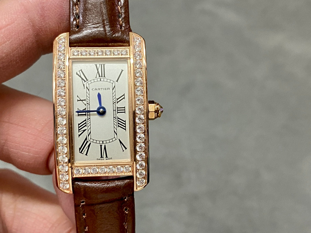 Cartier Tank Américaine (oro rosa con diamantes) — Cartier