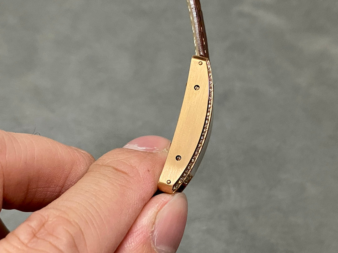 Cartier Tank Américaine (oro rosa con diamantes) — Cartier