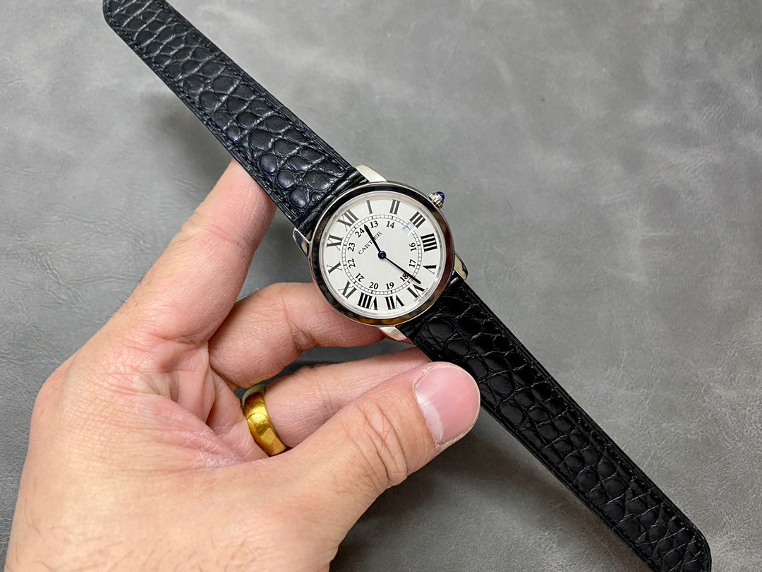 Cartier Ronde Solo (con 24 horas y fecha) — Cartier