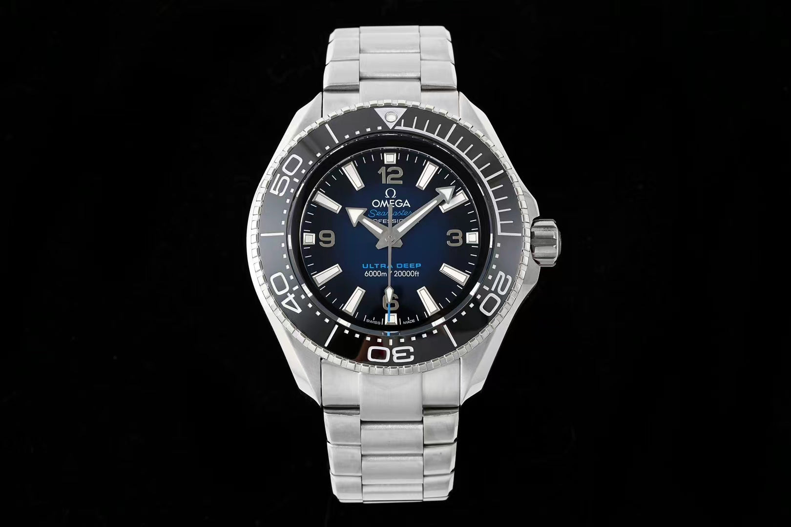Omega Seamaster Planet Ocean Ultra Deep (Versión esfera azul degradé) — Omega