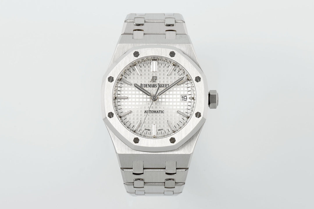 Audemars Piguet Royal Oak Selfwinding (Automatic) – Silver Dial — Audemars Piguet