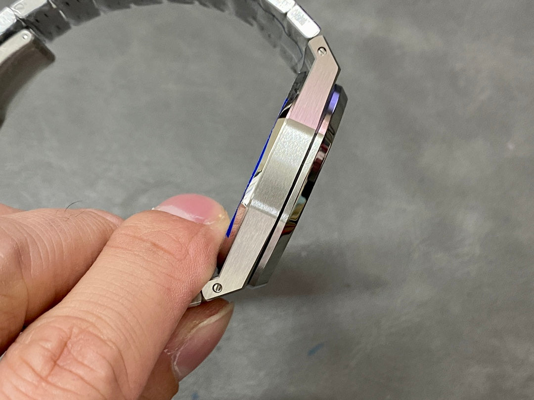 Audemars Piguet Royal Oak Selfwinding – “Silver / White Dial” — Audemars Piguet