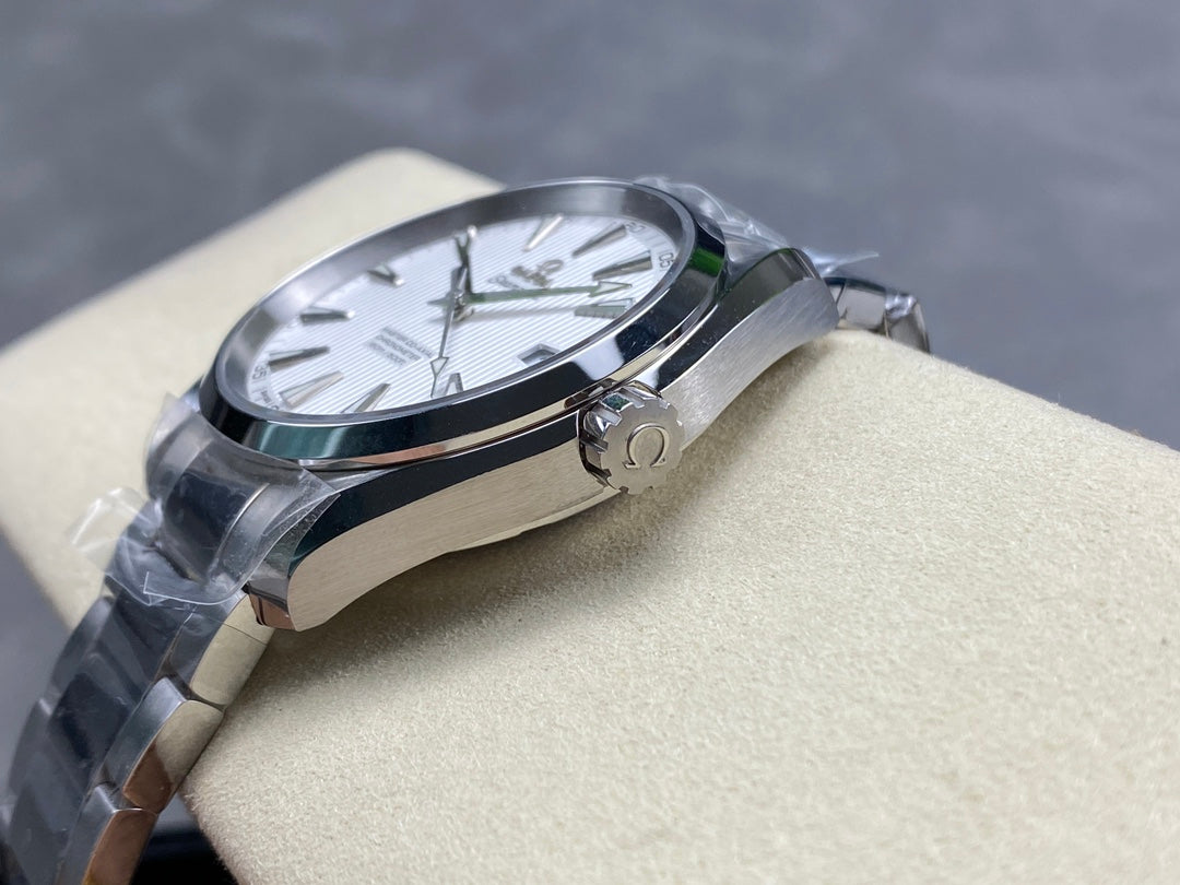 Omega Seamaster Aqua Terra 150M — Omega