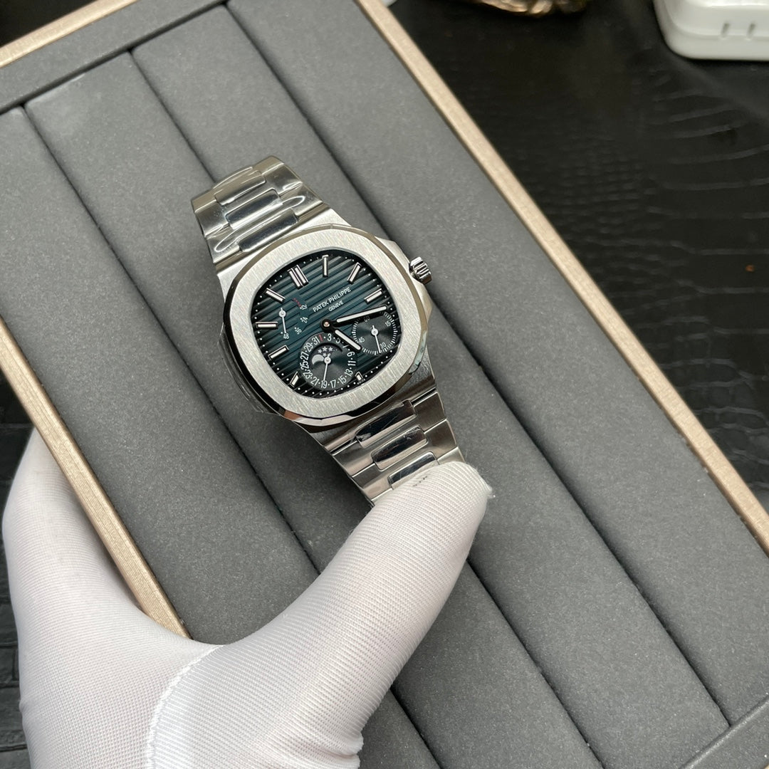Patek Philippe Nautilus — Patek Philippe