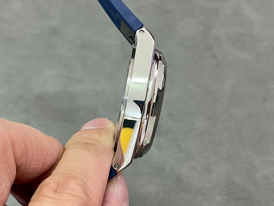 Vacheron Constantin Overseas Dual Time — Vacheron Constantin