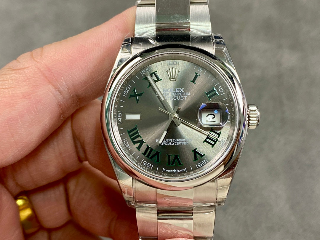 Rolex Datejust — Rolex