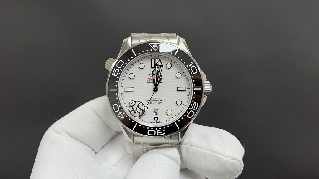 Omega Seamaster Diver 300M — Omega