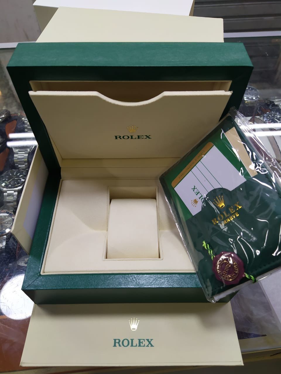 Rolex Submariner green — Rolex