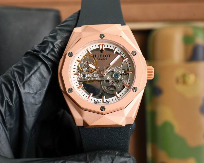 Hublot Classic Fusion Orlinski (Skeleton / King Gold / edición especial) — Hublot