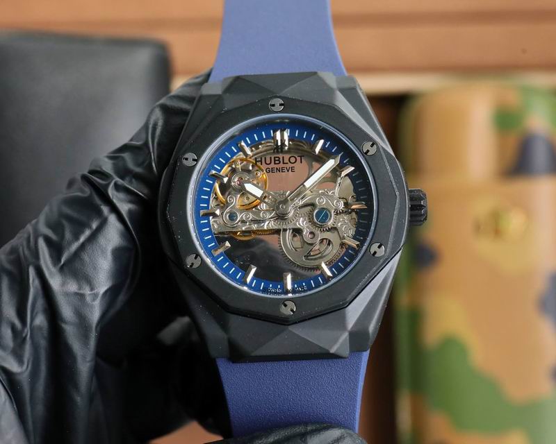 Hublot Classic Fusion Orlinski (Skeleton / King Gold / edición especial) — Hublot