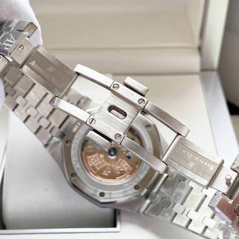 Audemars Piguet Royal Oak Perpetual Calendar — Audemars Piguet