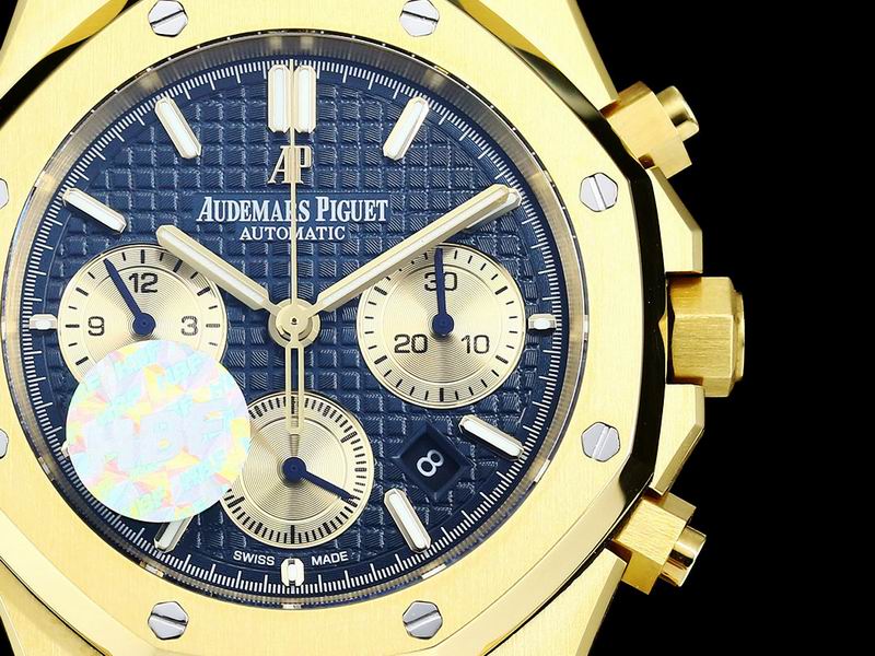 Audemars Piguet Royal Oak Chronograph – Oro Amarillo con Esfera azul — Audemars Piguet