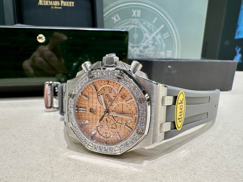 Audemars Piguet Royal Oak Offshore Chronograph – Acero con Diamantes y Esfera Rosa — Audemars Piguet