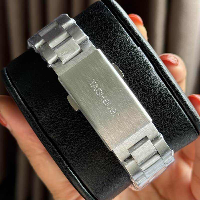 TAG Heuer Aquaracer Ref WBP201A.BA0632 — Tag Heuer